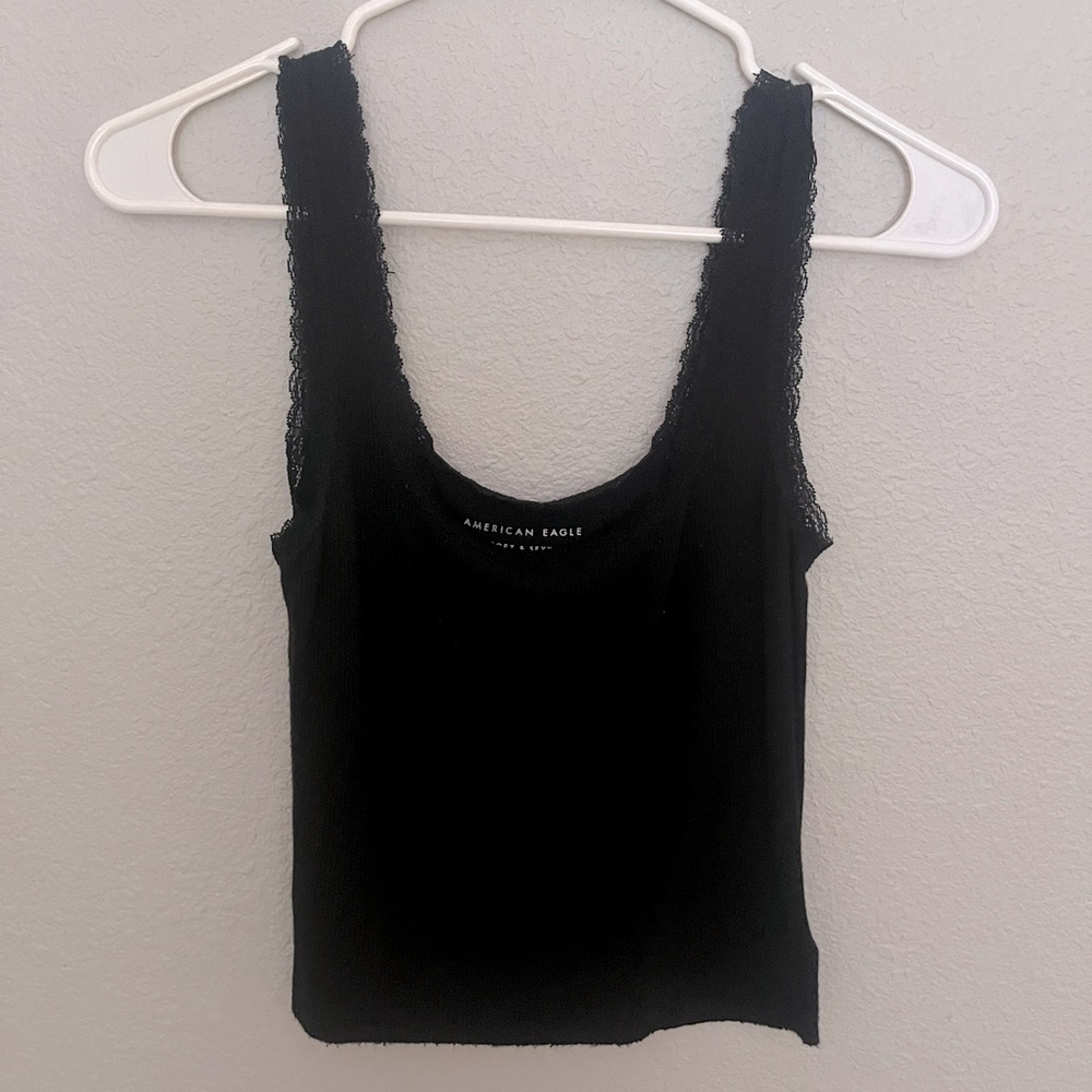 Women’s AEO Black Ribbed Lace Trim Tank Top